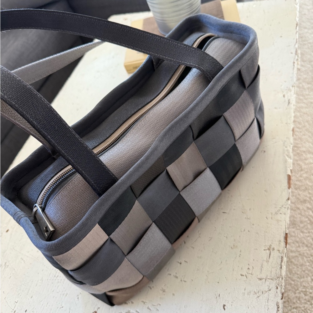 Harveys Gray and Black Seatbelt Tote Bag
